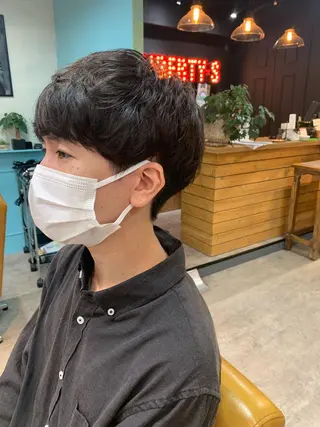 メンズ eyesburg W/est所属・ショート 村上のヘアスタイル