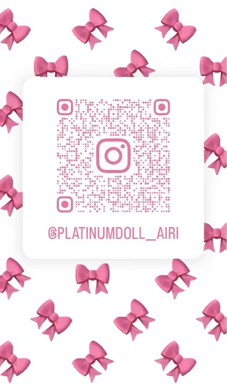 PLATINUM DOLL アイリ💚のマツエク・マツパデザイン