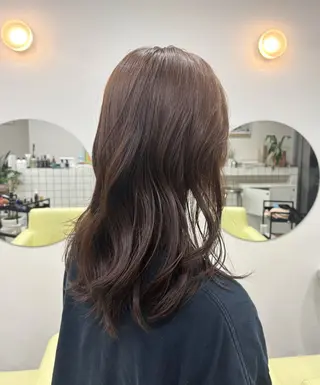 カラー BROUN®所属・透明感/暖色カラー yukinaのヘアスタイル