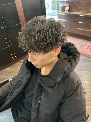 ミディアム パーマ メンズ 大阪/梅田/シャドウ パーマ/ノボリユウタのヘアスタイル