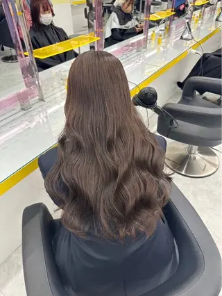 ロング カラー ヘアアレンジ 韓国ナチュラルヘア 🤍raika🤍のヘアスタイル