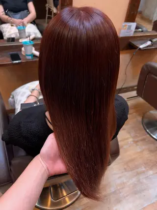 ロング 青木 舞佳のヘアスタイル