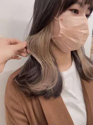 セミロング カラー 🥞ベージュ系カラー 【すずきりほ】🥞のヘアスタイル