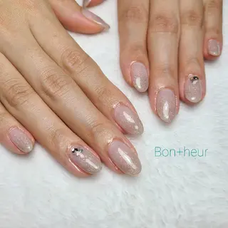 ネイル 宮口 紗子のネイルデザイン