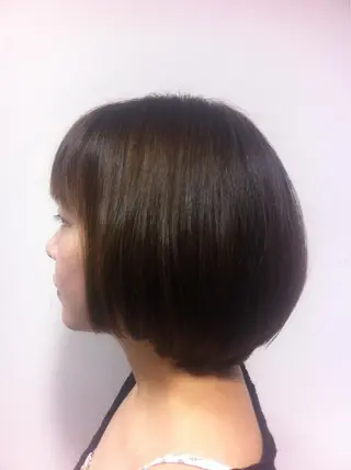 ミディアム 嶋村 望美のヘアスタイル