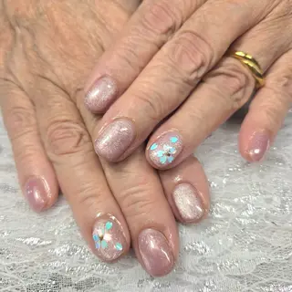 ネイル ネイルサロンベルティ .ひとみのネイルデザイン