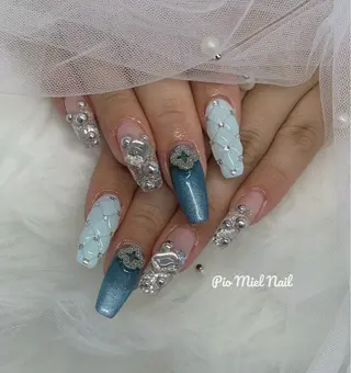 ロング Pio Mielのネイルデザイン