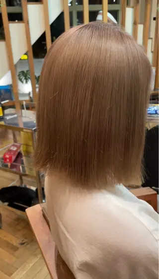 カラー RuedeNoel/ 西川 絢音のヘアスタイル