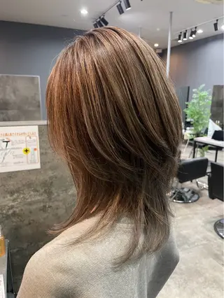 カラー ✂︎GLITTER ✂︎東ヶ崎　湧✂︎のヘアスタイル