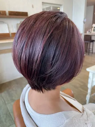 ショート カラー 上田 早恵のヘアスタイル