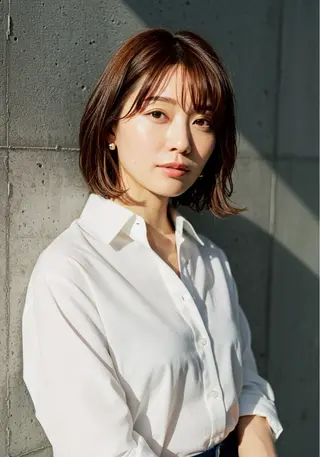 ショート カラー 土肥 美羽のヘアスタイル