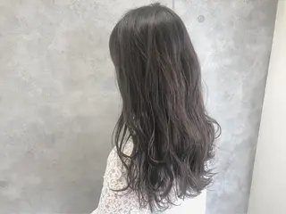 セミロング マツエクモデル 安藤裕子の眉毛・アイブロウイメージ