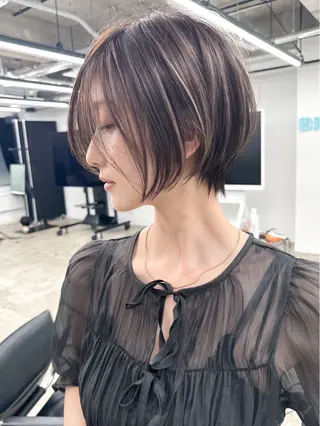 ショート 🎗️似合わせ/小顔 顔周りカット/透明感のヘアスタイル