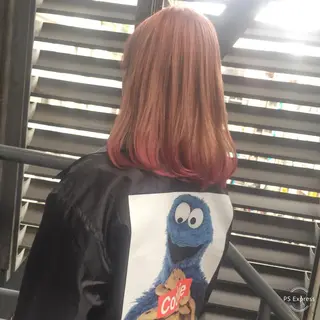 ミディアム カラー ホワイト&レイヤーカ ットエクステ長畠俊輔のヘアスタイル