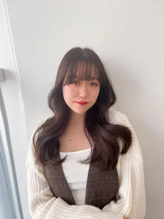 ロング 韓国ヘア レイヤーカットのヘアスタイル