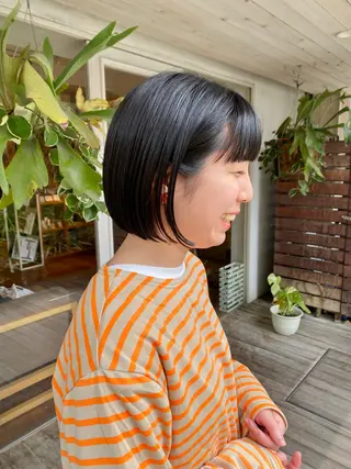 ショート BELLA阿部野 TOMOMIのヘアスタイル