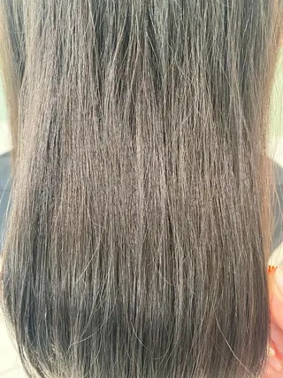 ミディアム 長井 麻帆のヘアスタイル