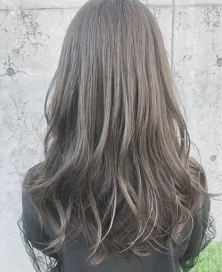 ロング あかり🌷ナチュラル 、透明感カラーのヘアスタイル
