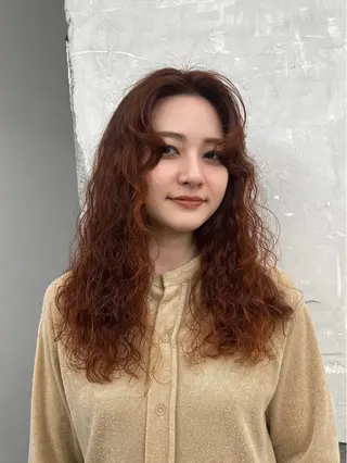 カラー the hinc所属・miyu /大阪 /レイヤーカットのヘアスタイル