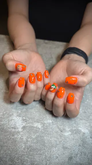 ネイル Nail MOANAのネイルデザイン