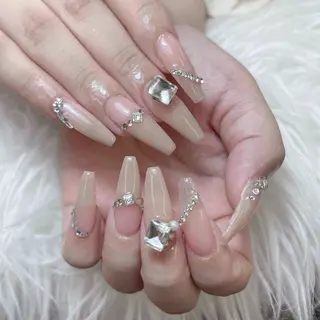 ネイル ANH NAIL ゴテゴテ専門店💎のネイルデザイン