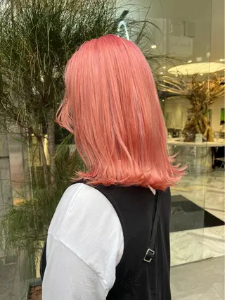 カラー Shiori・:* 💫のネイルデザイン