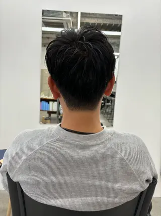 ショート メンズ 顔周りカット/透明感 カラー/rioのヘアスタイル