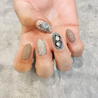 ネイル share salon bt所属・salon bt SAORIのネイルデザイン