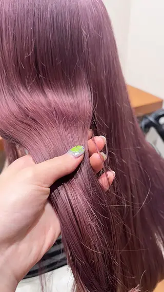 ロング カラー ﾚｲﾔｰ/ﾊｲﾄｰﾝ ೀユイ🌙のヘアスタイル
