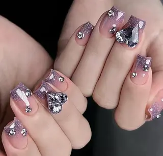 ネイル Pretty J nail salon（長さ出し専門店）所属・Pretty J （長さ出し専門店）のネイルデザイン