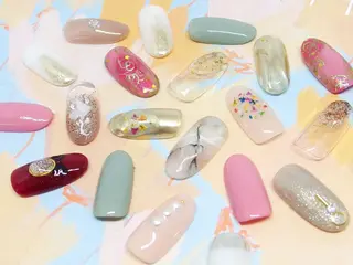 ネイル ティーエヌ 金山駅東口店のネイルデザイン