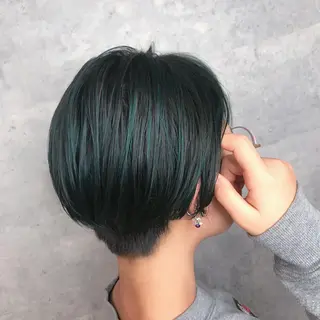 ショート カラー アンダーバーホワイト_WHITE所属・_WHITE芝本 賢吾【天王寺店】のヘアスタイル