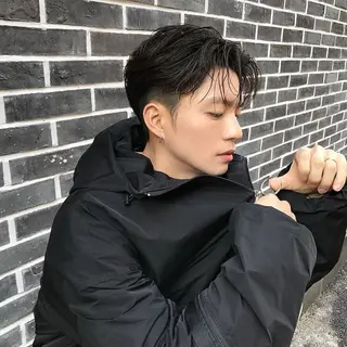 メンズ 𝑭𝒖𝒌𝒂🩶 モテ髪×透明感カラーのヘアスタイル