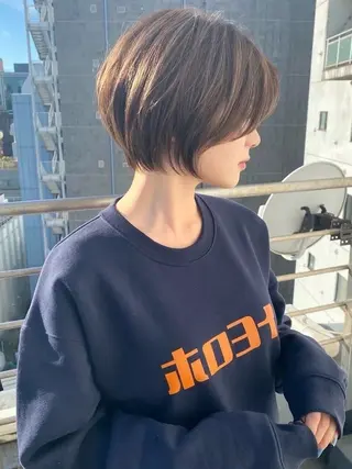 ショート 加藤木麻彩 NEROのヘアスタイル
