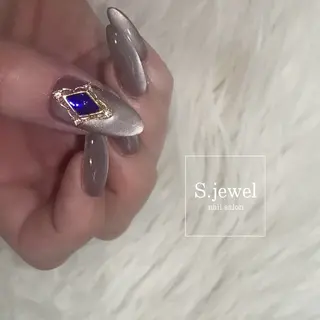 ネイル S♡JEWEL所属・S. JEWELのネイルデザイン