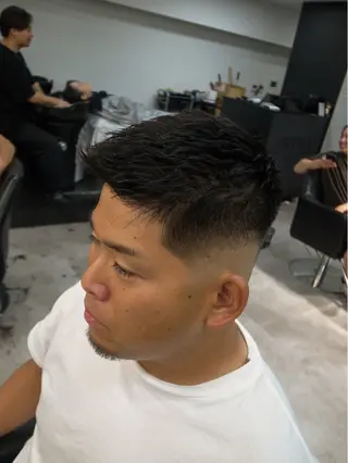 ショート パーマ メンズ INTRO SHIBUYA by Fi-Ne所属・💈メンズフェード 特化DAIYA💈のヘアスタイル