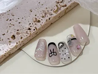 ネイル M+  Beauty Salonのネイルデザイン