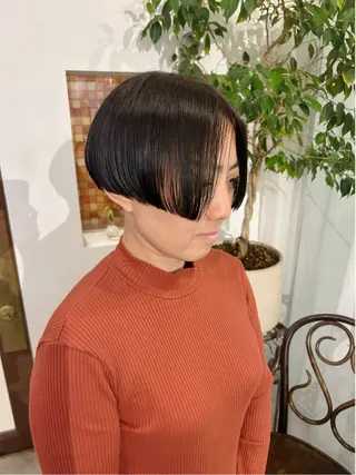 ショート 谷澤 朋佳のヘアスタイル