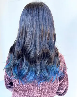 セミロング naomi (夜間営業受付中★)のヘアスタイル