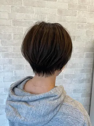 ショート カラー Well's TAIGAのヘアスタイル