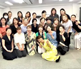 小顔と ヘッドスパのお店のエステ・リラクイメージ