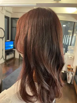 ミディアム カラー TIECHEL所属・Yoshida Yuriのヘアスタイル