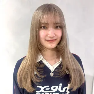 セミロング カラー デザインカラー/パー マ🦖外岡咲希🦖のヘアスタイル