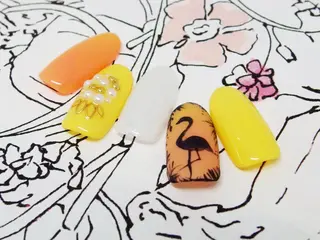 ネイル ティーエヌ 金山駅東口店のネイルデザイン