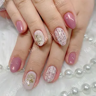 ネイル Queenie 🦋のネイルデザイン