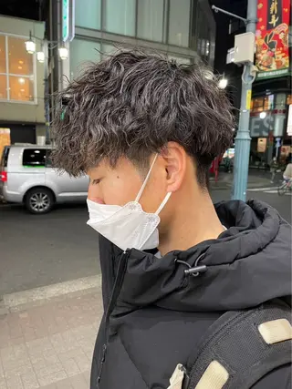 パーマ メンズ メンズヘア個性派 ネイル/コトミ🐸のネイルデザイン