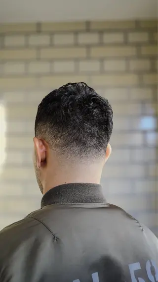 ショート DAU BARBER SHOP 青山所属・金浜 大樹のヘアスタイル