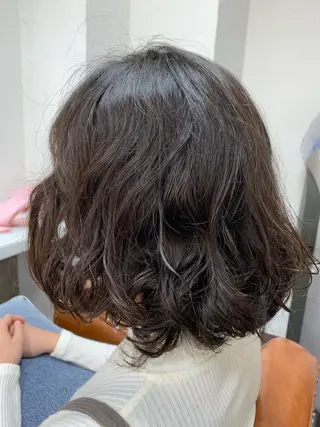 ミディアム パーマ 髪質改善カラー🦋 田村のヘアスタイル