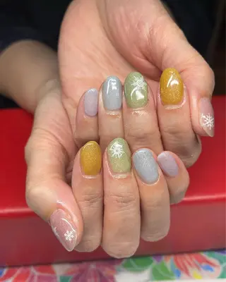 ネイル ネイルサロンキュアイスト所属・キュアイスト アコパラジェル調布のネイルデザイン