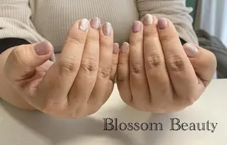 ネイル Blossom Beauty eriのネイルデザイン